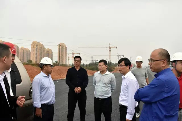星空体育在线官网星空体育在线官网首页_星空体育（中国）_星空体育（中国）
高管深入现场，力保&ldquo;大战&rdquo;项目进度