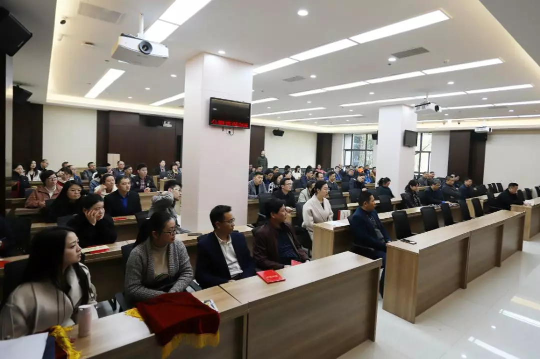 金开星空体育在线官网星空体育在线官网首页_星空体育（中国）_星空体育（中国）
组织召开嘉奖令颁奖仪式