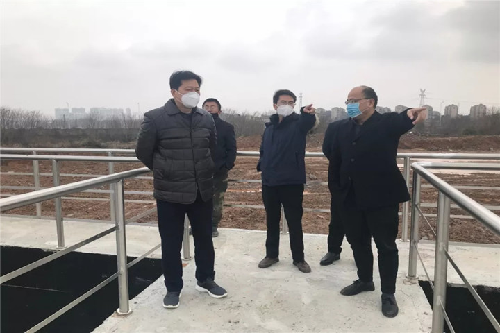 星空体育在线官网星空体育在线官网首页_星空体育（中国）_星空体育（中国）
董事长谢荣华前往项目现场安排部署疫情预防工作