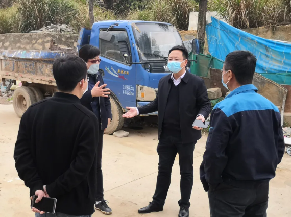 星空体育在线官网星空体育在线官网首页_星空体育（中国）_星空体育（中国）
副总经理胡许亮深入豫章、昌麦采石场现场调研