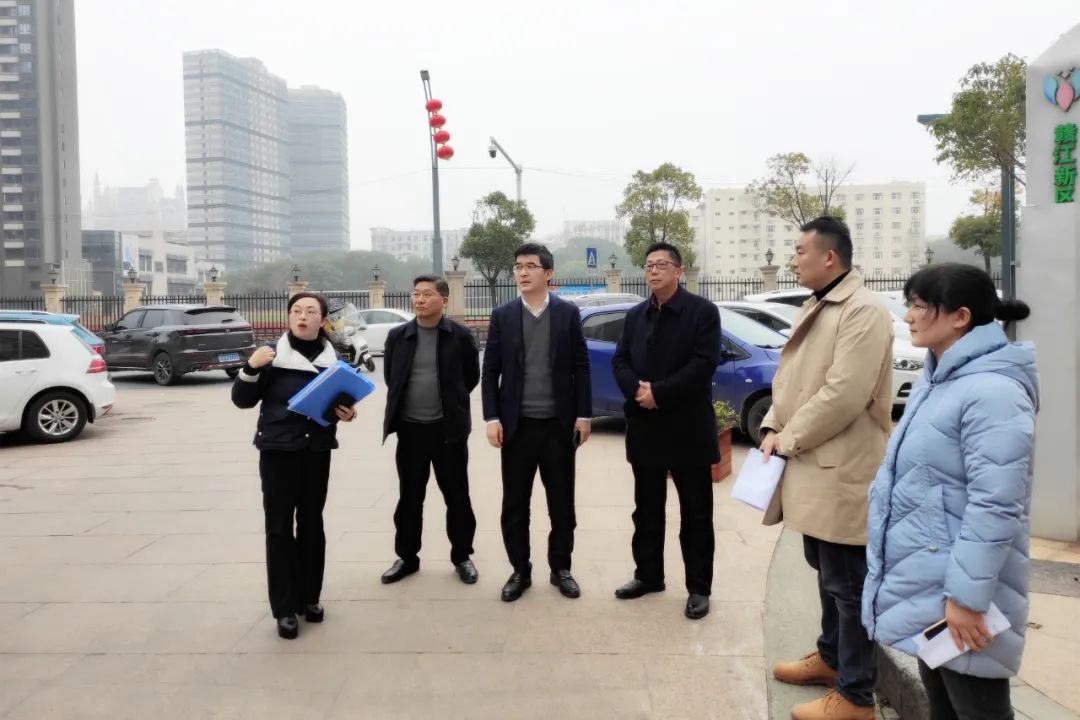 区管委会副主任贺敏调研金开星空体育在线官网星空体育在线官网首页_星空体育（中国）_星空体育（中国）
资产管理及园区服务情况